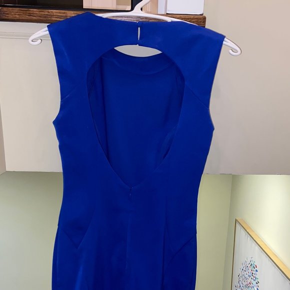 do & be Blue Dress with back cut out - Picture 3 of 4